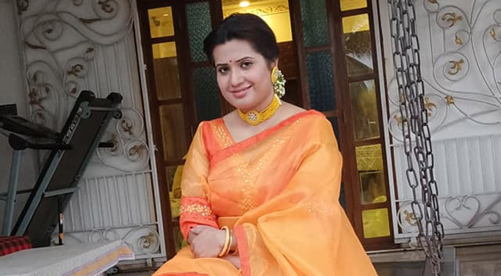 শোবিজ তারকাদের মনোনয়ন না দেওয়ায় ‘খুশি’ ন্যানসি